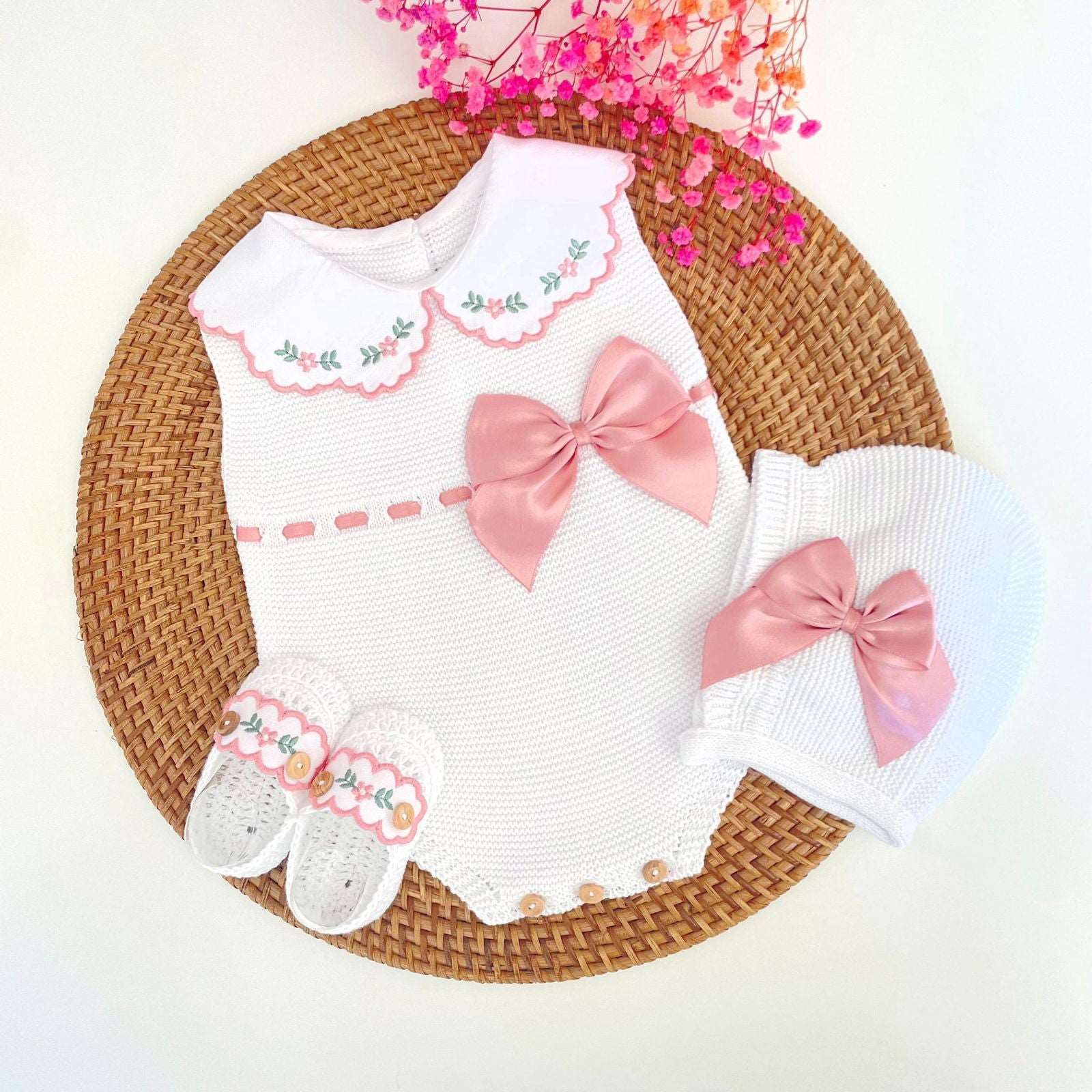 Pelele Corto Flores y Botines - Bambi