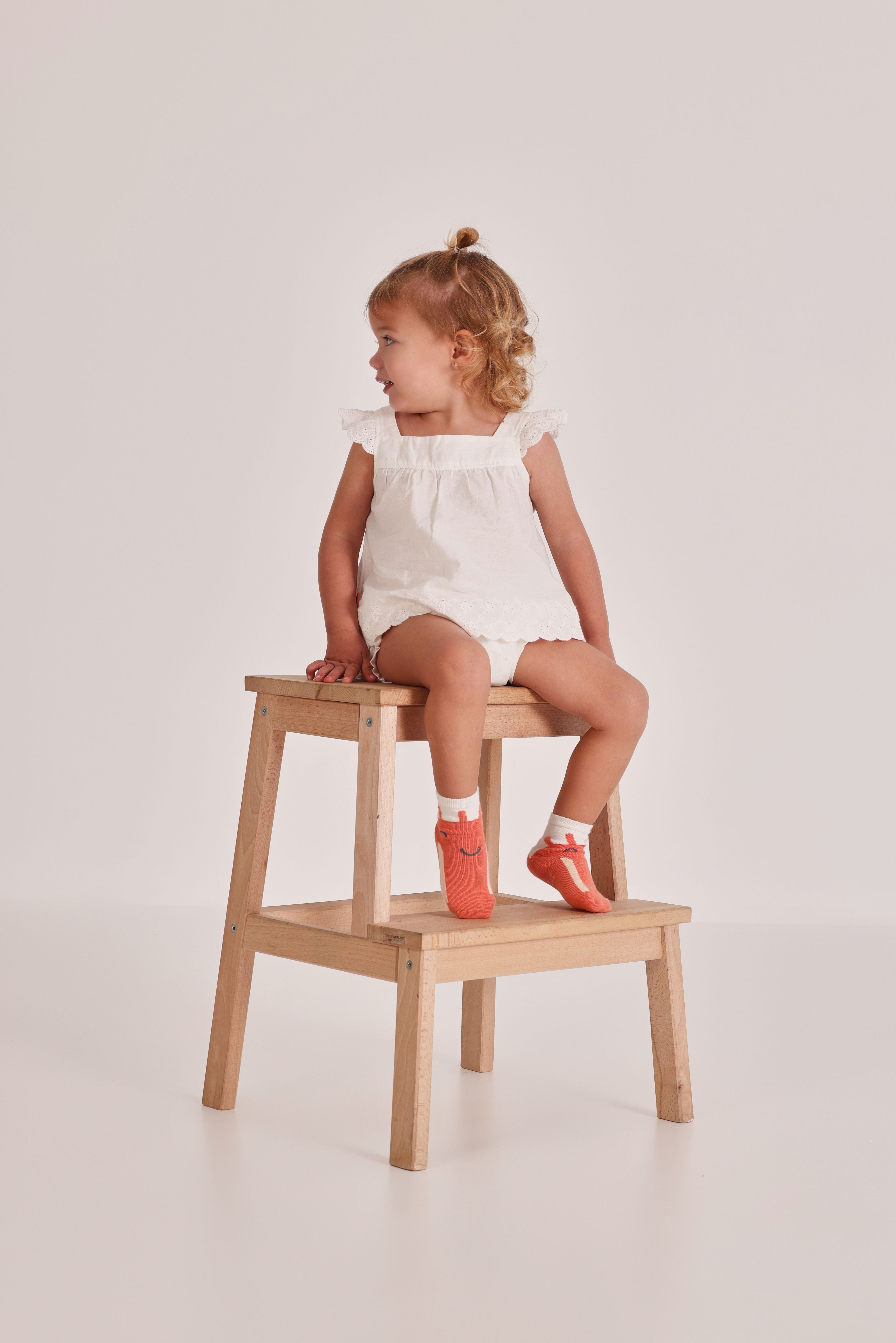 WHITE EYELET BABY SET